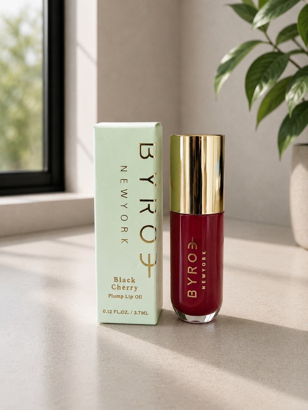 $26 New BYROE Black Cherry Plump Lip Oil 3.7mL Beauty Hydrating Gloss